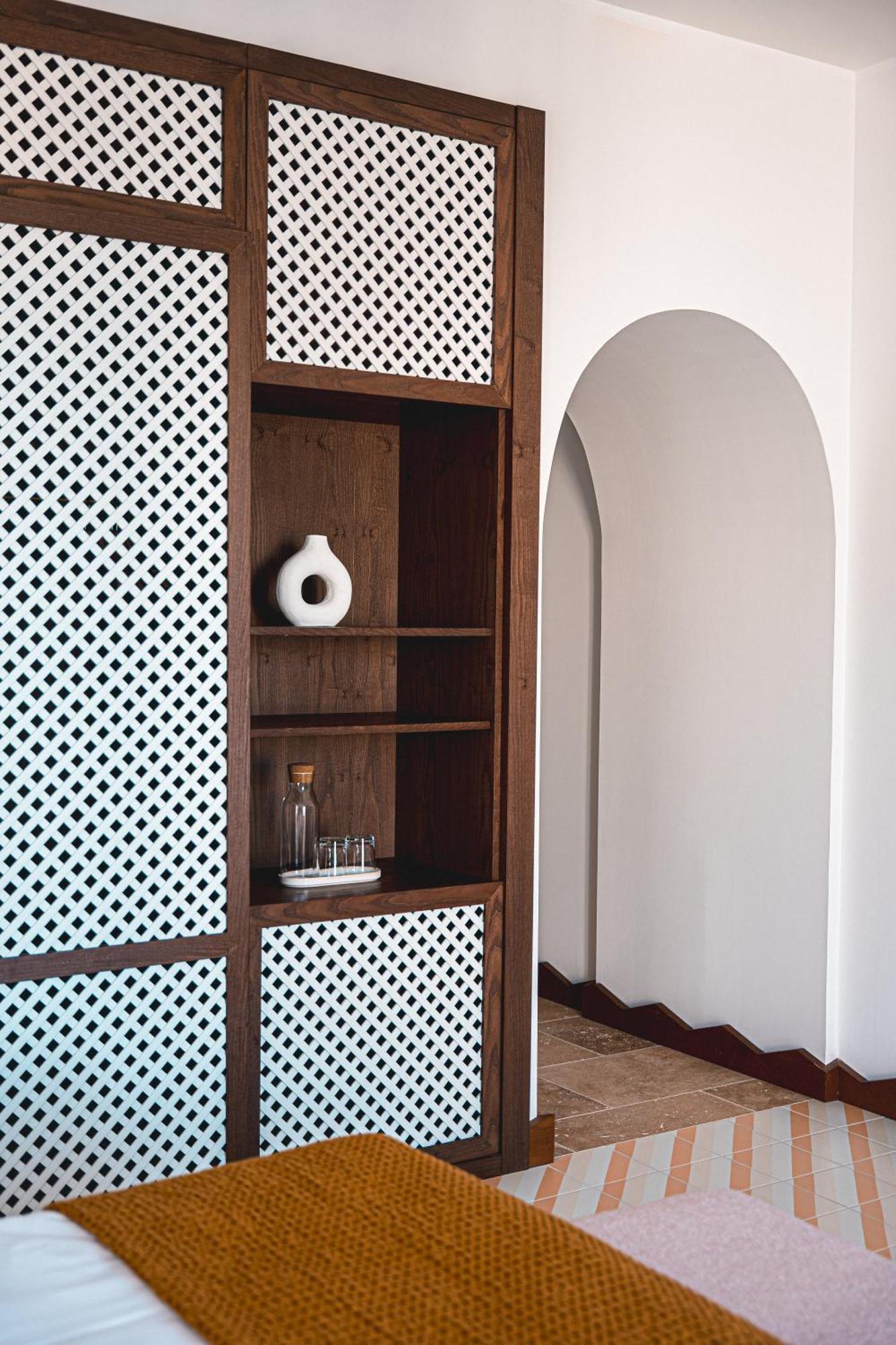 Boutique Hotel Responsable Et Restaurant Basgi Basgi แซ็งต์-โฟลร็องต์ ภายนอก รูปภาพ